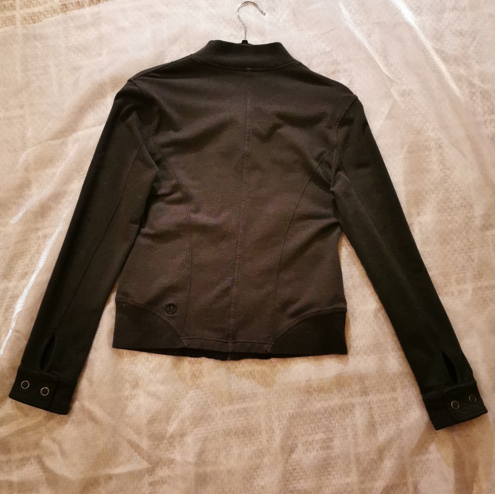 Lululemon Jacket - Picture 2 of 6